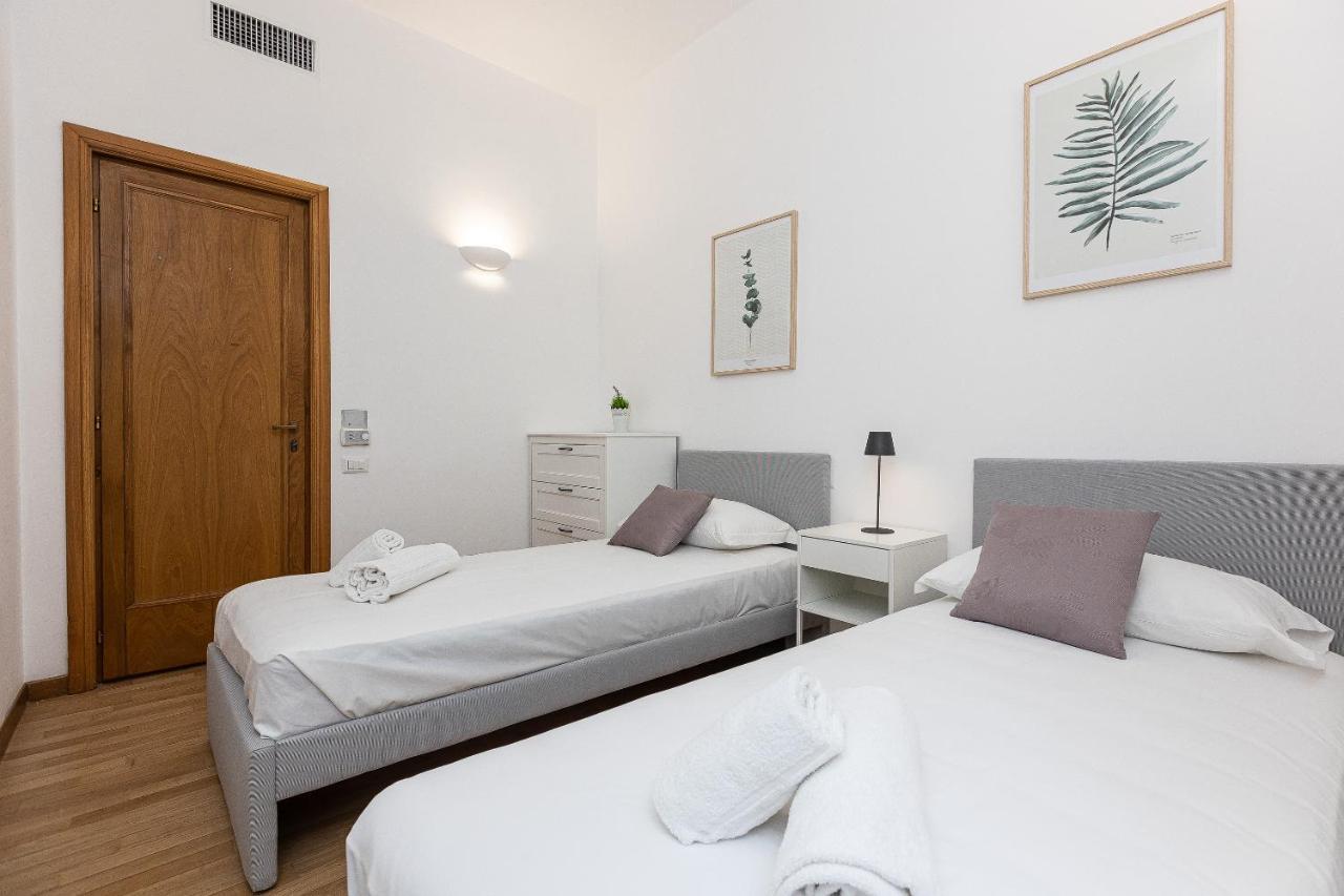 Augusto Imperatore By Rental In Rome Exterior photo